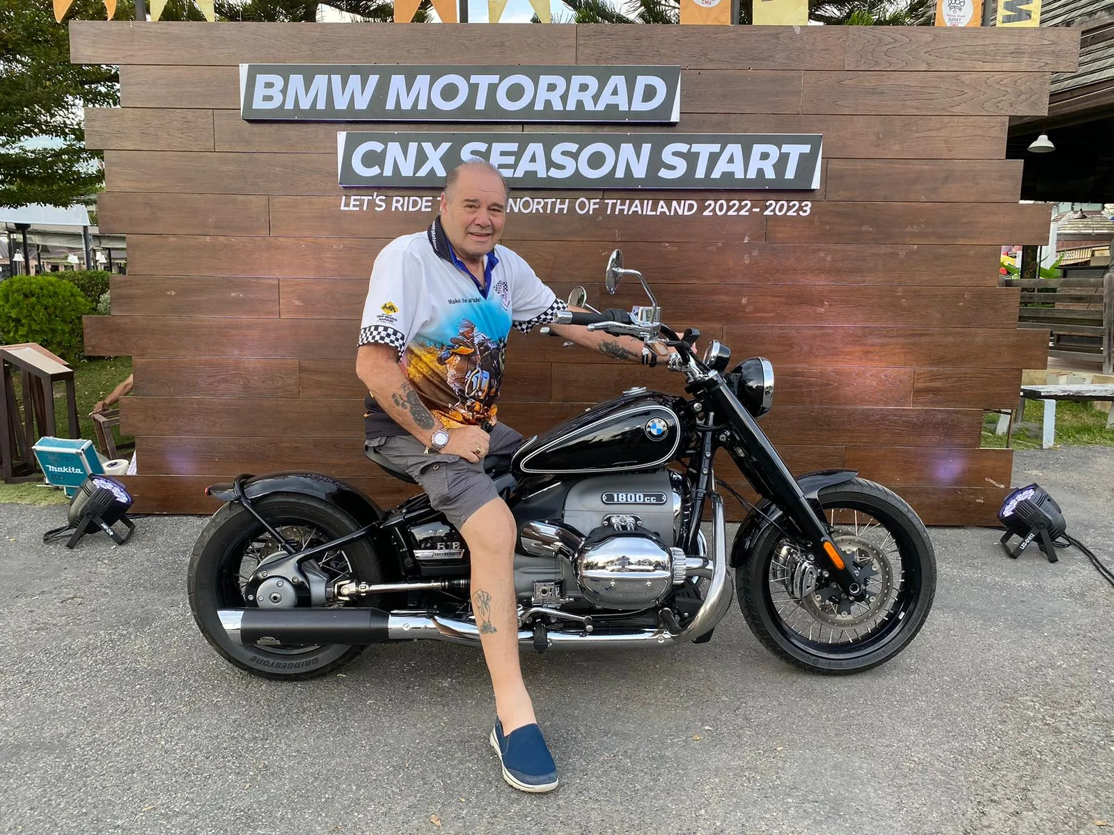 Big Bike Touring with BMW R18